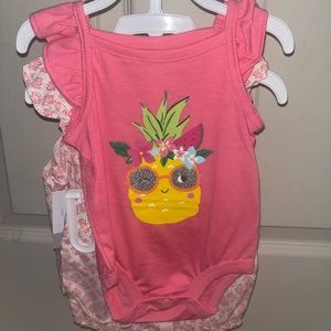 2 piece set brand new